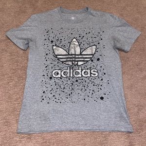 Adidas t-shirt